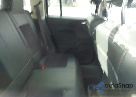 2017 Jeep Patriot Sport Se Fwd from USA, damaged, VIN 1C4NJPBA9HD202485